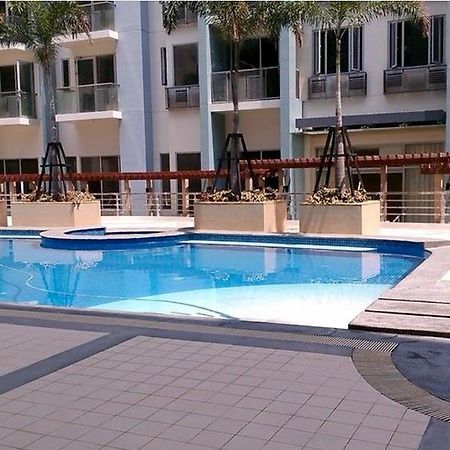 One Palm Tree Villa Cc9N Manila Exteriér fotografie