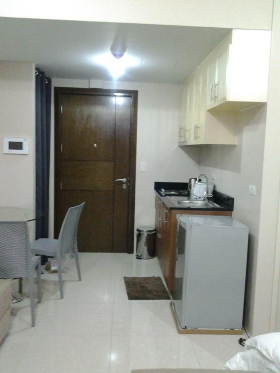 One Palm Tree Villa Cc9N Manila Exteriér fotografie
