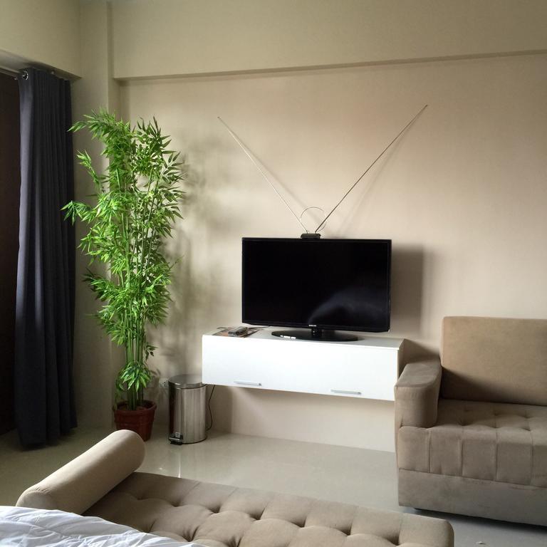 One Palm Tree Villa Cc9N Manila Exteriér fotografie